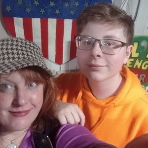 Meet your Posher, Heidi